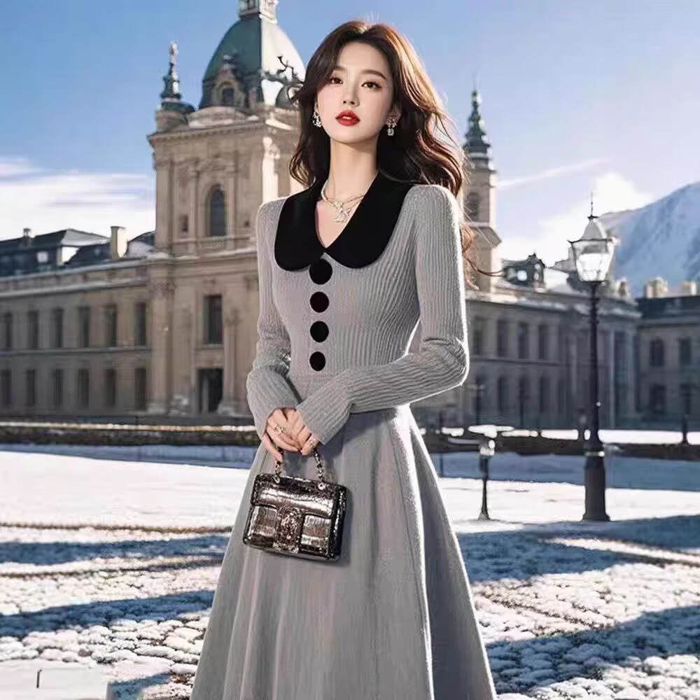 French retro waist repair lapel knitted dress 2025 new item for women's autumn and winter socialite high-end small dress, woolen dress