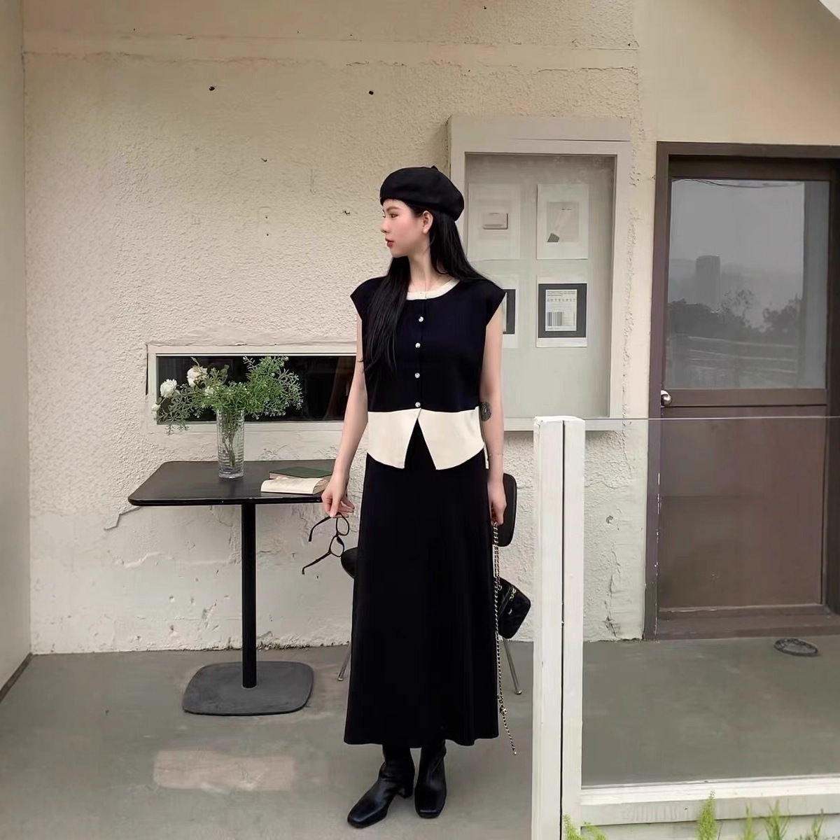 Cross border New Design Knitted Shirt Splicing Single breasted Round Neck Women's Half length Skirt Stylish Versatile Set for Women