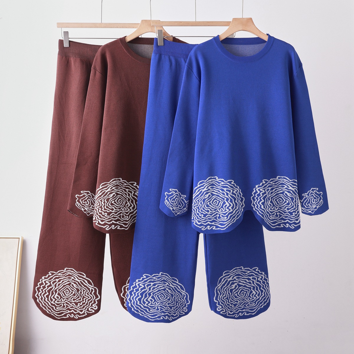 Cross border autumn jacquard knitted suit women's loose long sleeved wide leg pants two-piece set slimming and stylish casual suit women Cross border autumn jacquard knitted suit women's loose long sleeved wide leg pants two-piece set slimming and stylish casual suit women