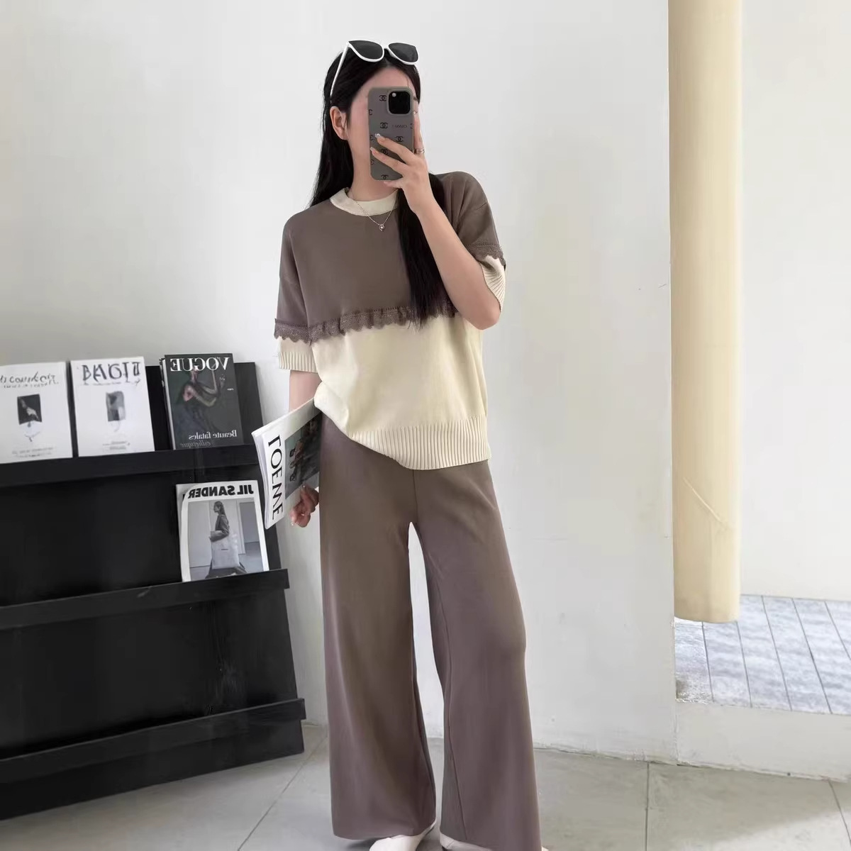 Cross border Knitted Shirt Summer Short Sleeve New Korean Edition Reduced Age Lace Hook and Flower Splicing Round Neck Hoodie Loose Knitted Set Cross border Knitted Shirt Summer Short Sleeve New Korean Edition Reduced Age Lace Hook and Flower Splicing Round Neck Hoodie Loose Knitted Set