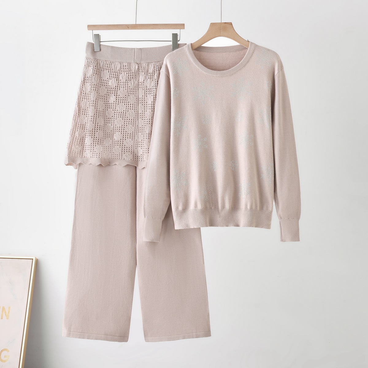 Autumn and Winter New Cross border Foreign Trade Lazy Style Hot Diamond Knitted Sweater Round Neck Butt Curtain Straight Tube Pants Knitted Two Piece Set for Women Autumn and Winter New Cross border Foreign Trade Lazy Style Hot Diamond Knitted Sweater Round Neck Butt Curtain Straight Tube Pants Knitted Two Piece Set for Women