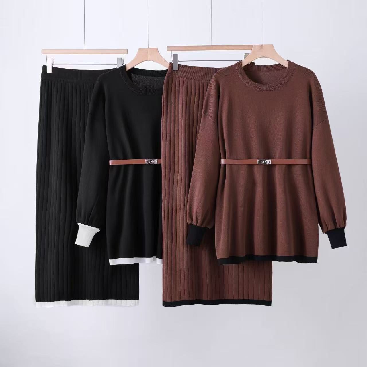 Cross border 2025 Elegant Knitted Skirt Solid Color Waist Belt Lantern Sleeve Top Half Body Skirt Two Piece Set Cross border 2025 Elegant Knitted Skirt Solid Color Waist Belt Lantern Sleeve Top Half Body Skirt Two Piece Set