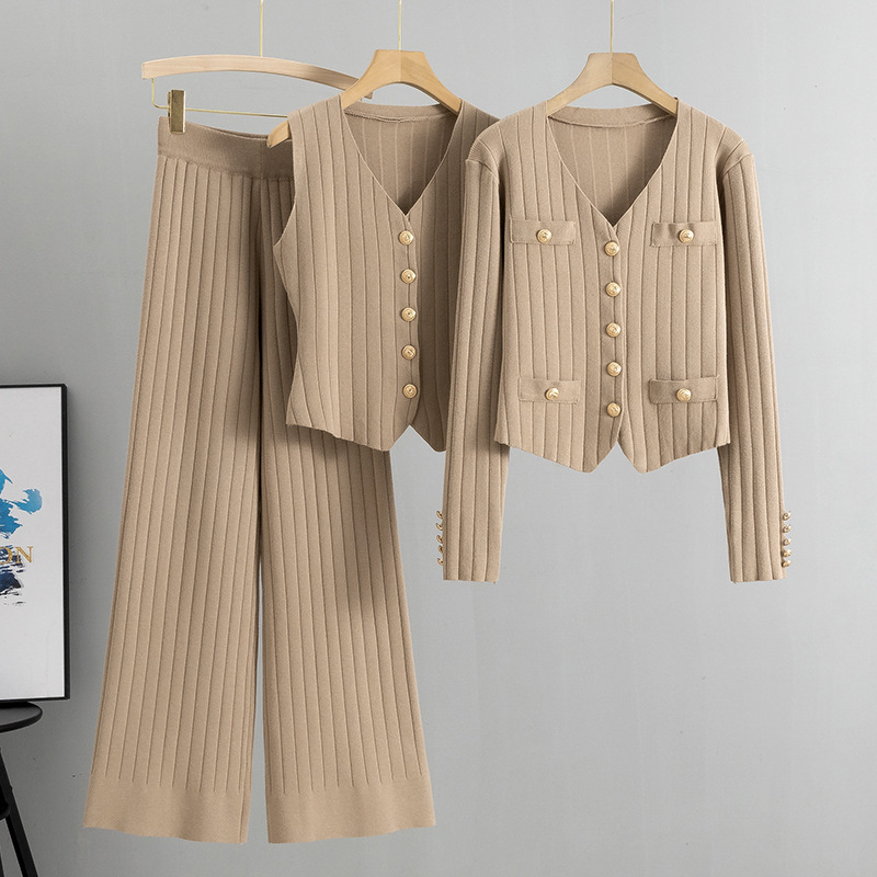 Korean version slim fit small fragrant style wide leg pants sweater three piece set for women 2026 Spring and Autumn new vest knitted cardigan set