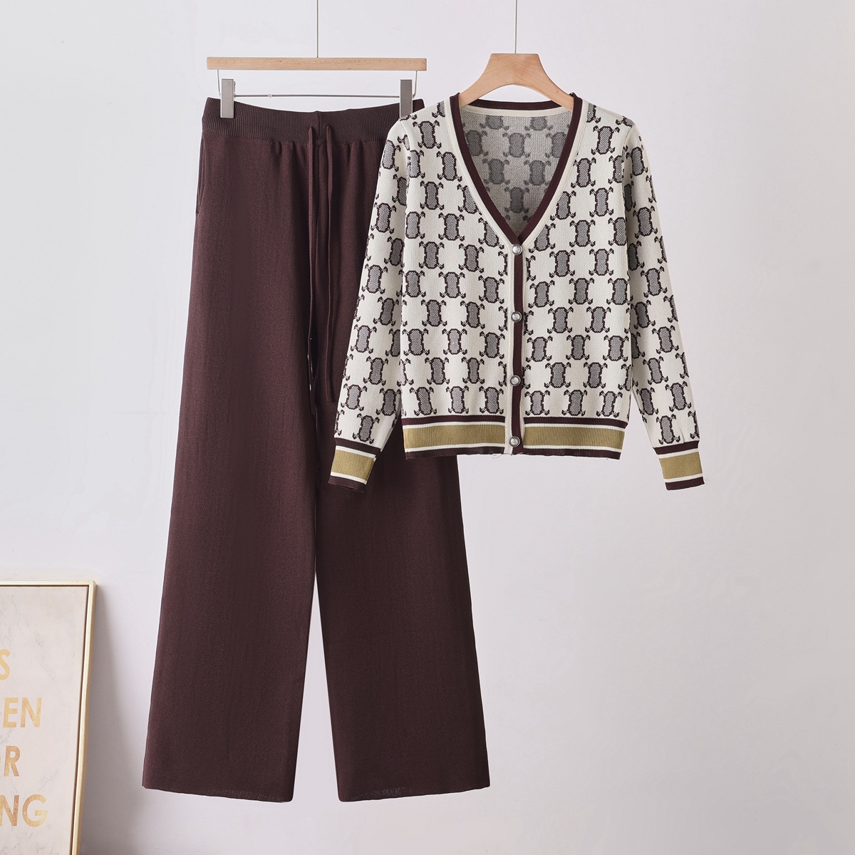 Cross border small fragrance casual sports knitted suit women's autumn and winter stylish sweater wide leg pants fashionable two-piece set