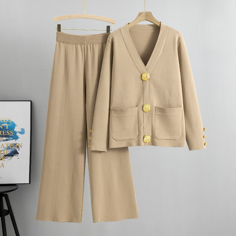 Cross border European Station Fashion and Leisure Style Knitted Set Autumn/Winter Metal Buckle Cardigan Wide Leg Pants Two Piece Set for Women