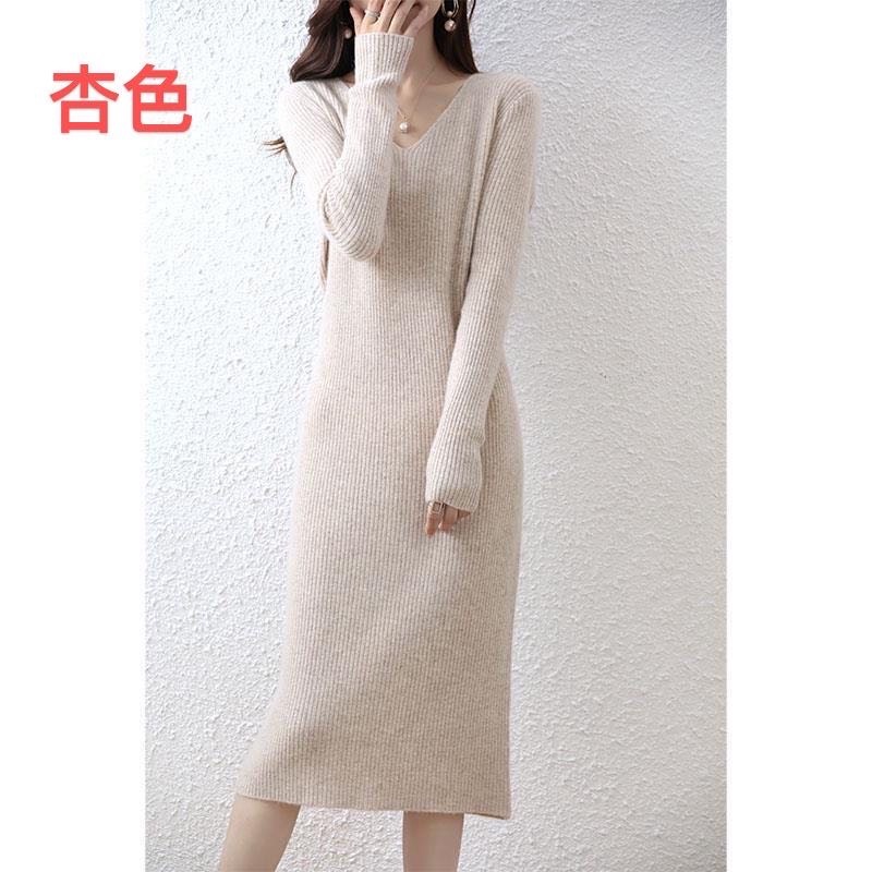 Long V-neck woolen dress for women in autumn and winter, elegant knitted dress with coat, slim fit and versatile over the knee base Long V-neck woolen dress for women in autumn and winter, elegant knitted dress with coat, slim fit and versatile over the knee base