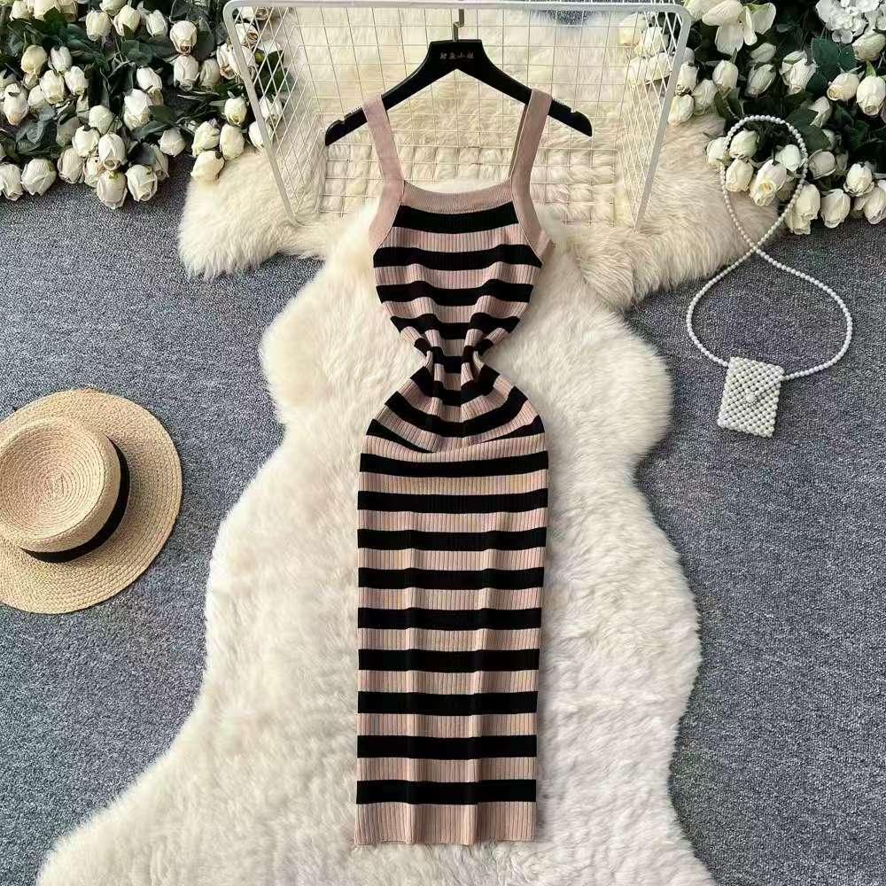 Korean version V-neck striped camisole sleeveless knitted dress for women's summer fashion, versatile, high waisted, slimming and stylish commuting skirt