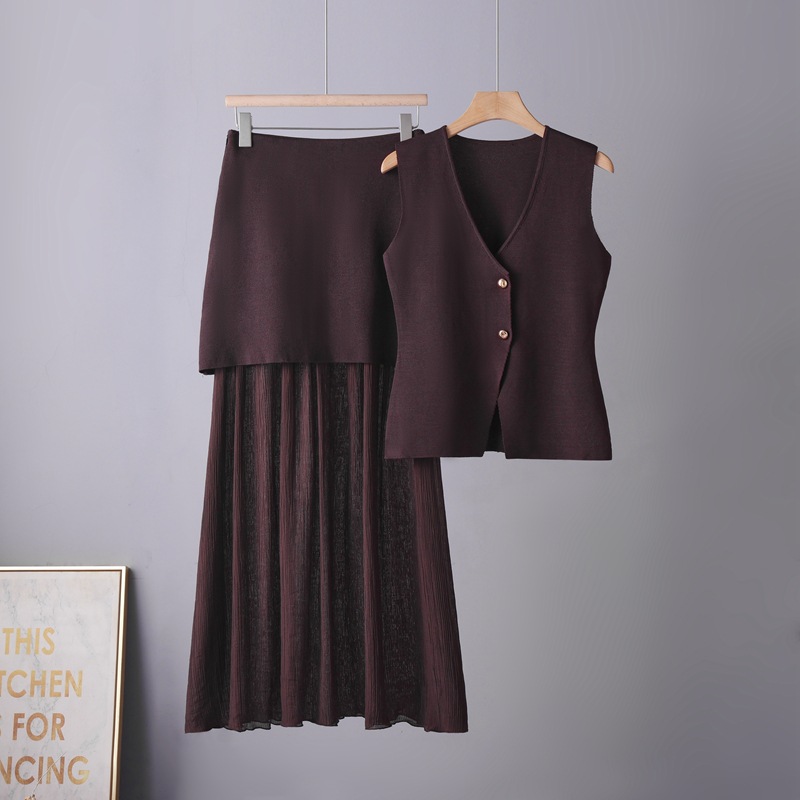 2026 New Korean Summer Collar Short Sleeve Fashion, Casual, Loose, Versatile, Slim and High Waist Knitted Skirt Set for Women