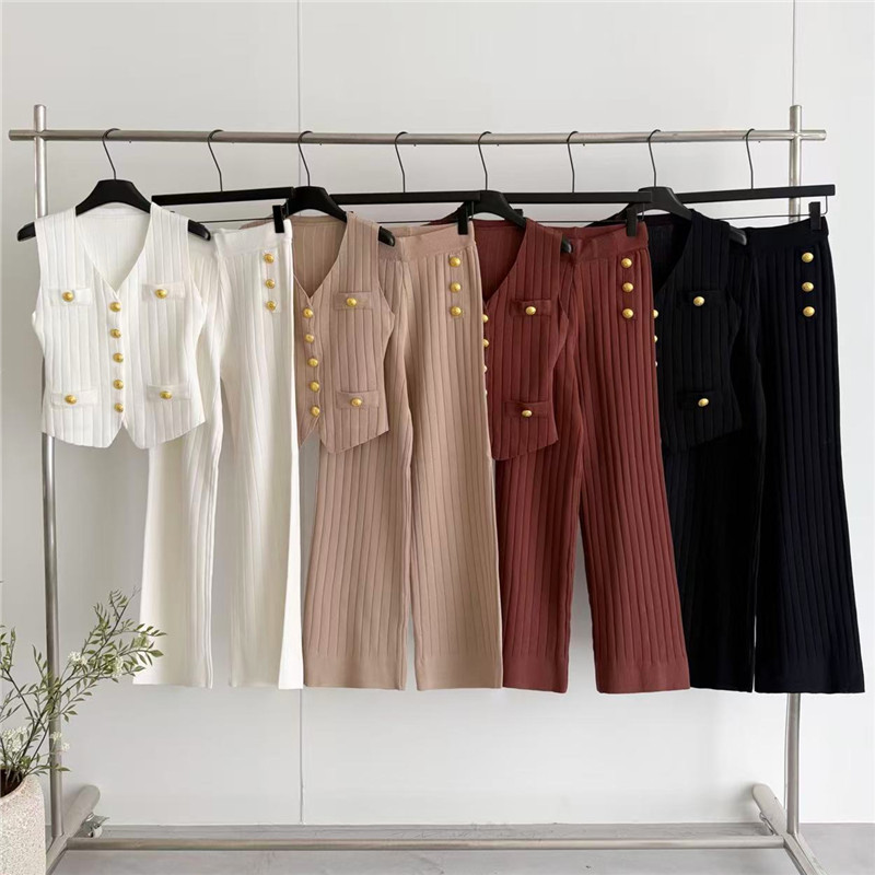 Summer sleeveless slim fit top, small fragrance style V-neck knitted vest, cardigan, women's wide leg pants, slimming temperament two-piece set
