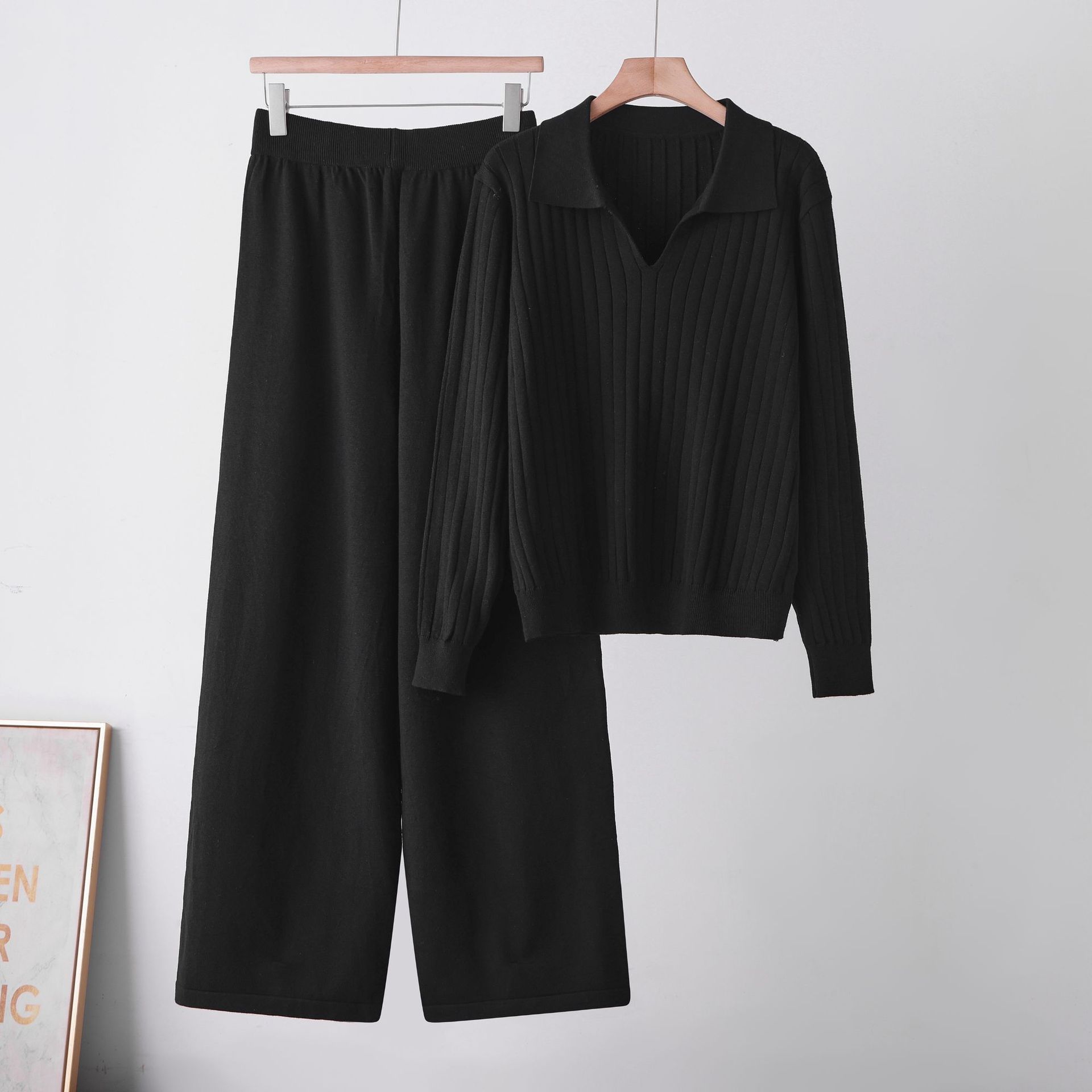 2026 Autumn/Winter New Solid Color Polo Collar Sweater Set for Women, Fashionable, Slim, Versatile, Casual Knitwear, Straight Pants 2026 Autumn/Winter New Solid Color Polo Collar Sweater Set for Women, Fashionable, Slim, Versatile, Casual Knitwear, Straight Pants