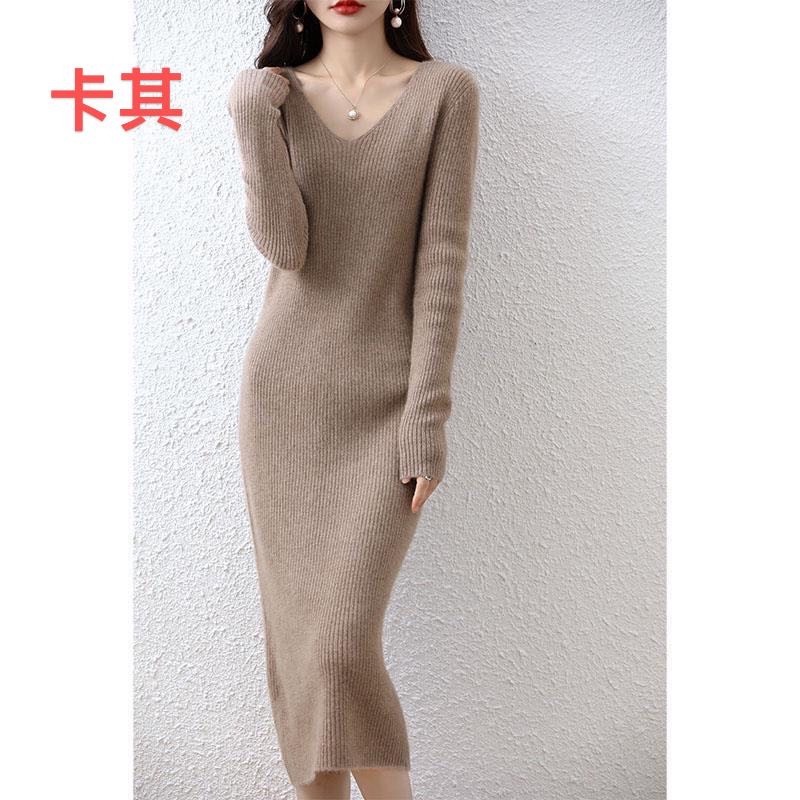 Long V-neck woolen dress for women in autumn and winter, elegant knitted dress with coat, slim fit and versatile over the knee base Long V-neck woolen dress for women in autumn and winter, elegant knitted dress with coat, slim fit and versatile over the knee base