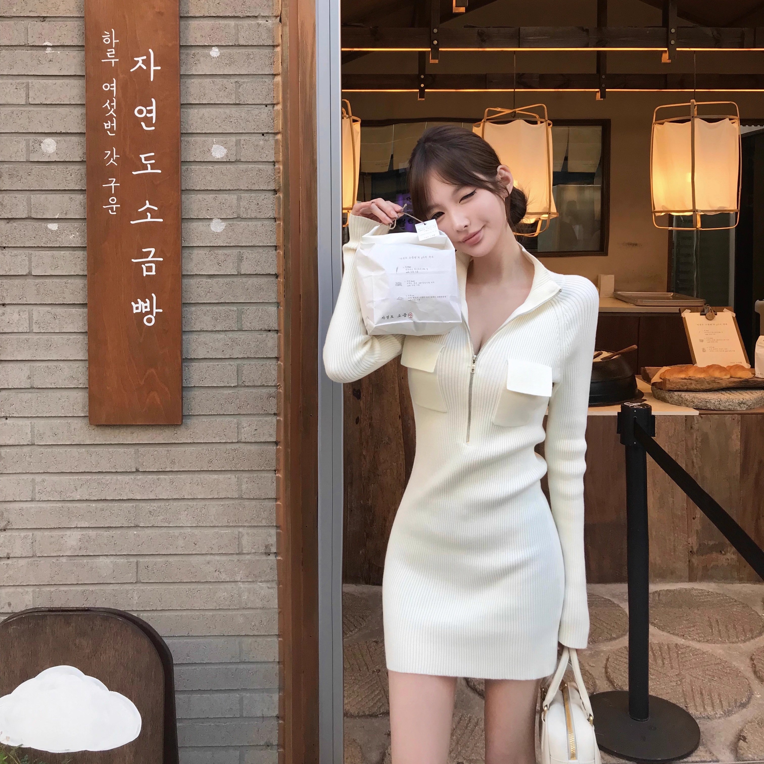 Korean slim fit pocket zipper skirt tight long sleeved temperament knitted dress casual sweater short skirt