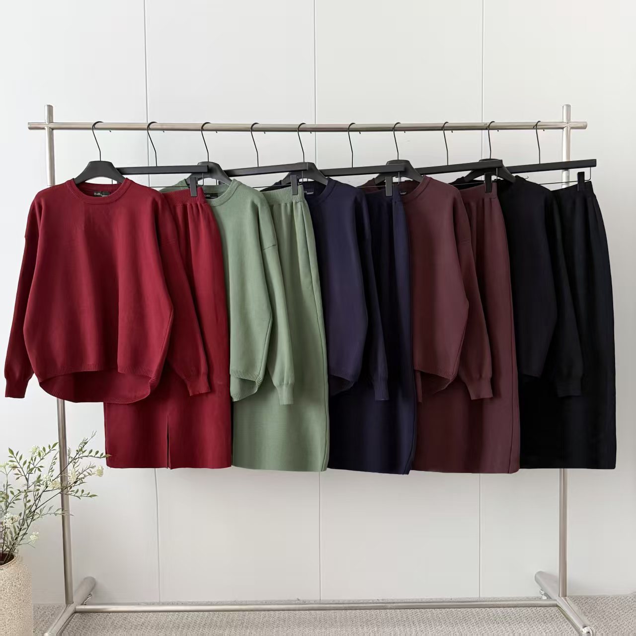 2025 Cross border Sweater European and American Foreign Trade Women's Clothing Autumn and Winter Solid Color Simple Long Sleeve Fashion Leisure Knitted Set 2025 Cross border Sweater European and American Foreign Trade Women's Clothing Autumn and Winter Solid Color Simple Long Sleeve Fashion Leisure Knitted Set
