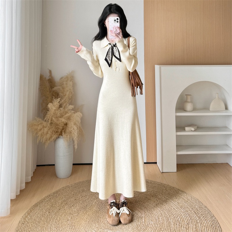 Korean high-end temperament with a cinched waist and slimming effect, paired with a knitted sweater dress for autumn and winter versatile base and slim fit long skirt