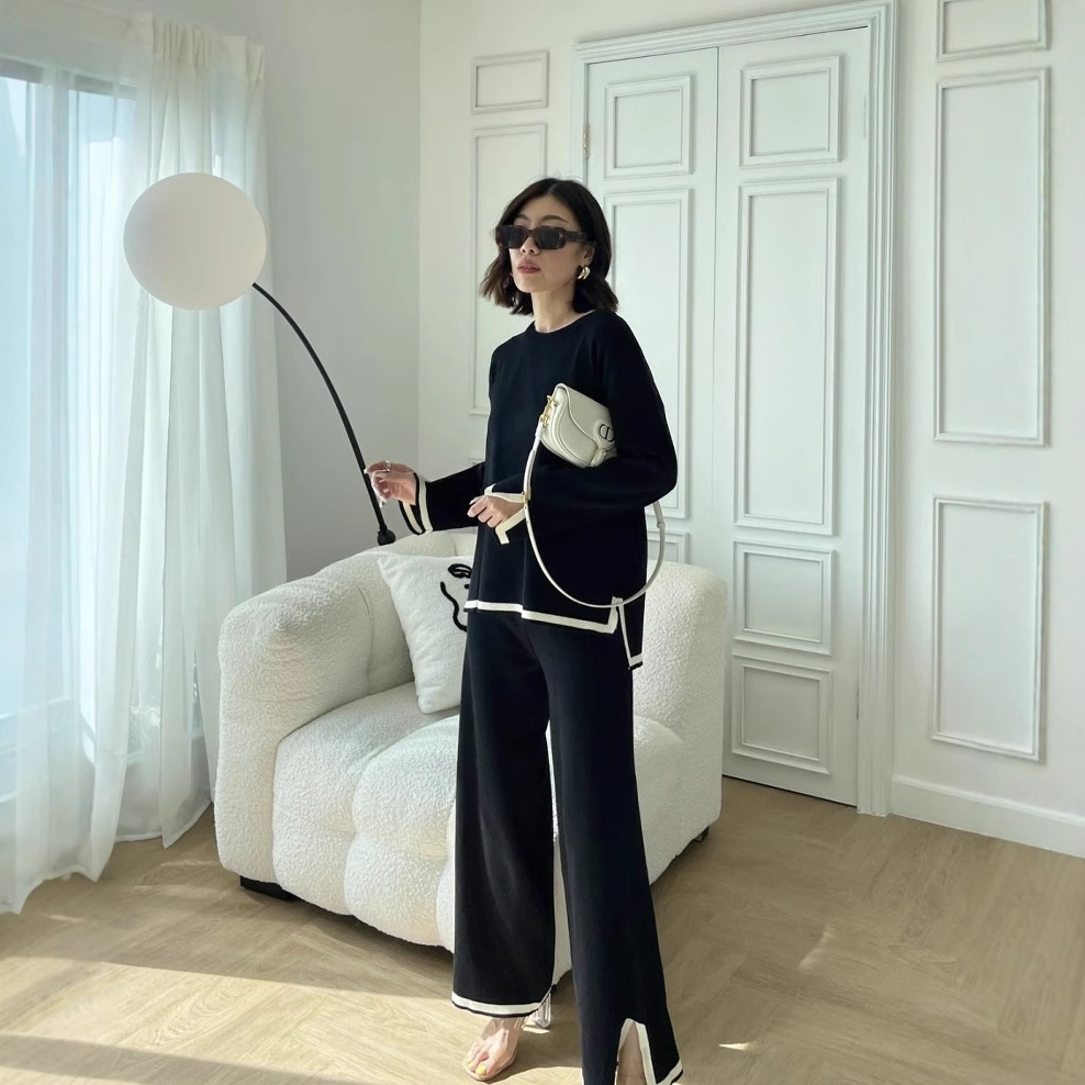 2025 Spring and Autumn New Style Color Contrasting Split Long Sleeve Knitted Shirt High Waist Slimming Wide Leg Pants Two Piece Set