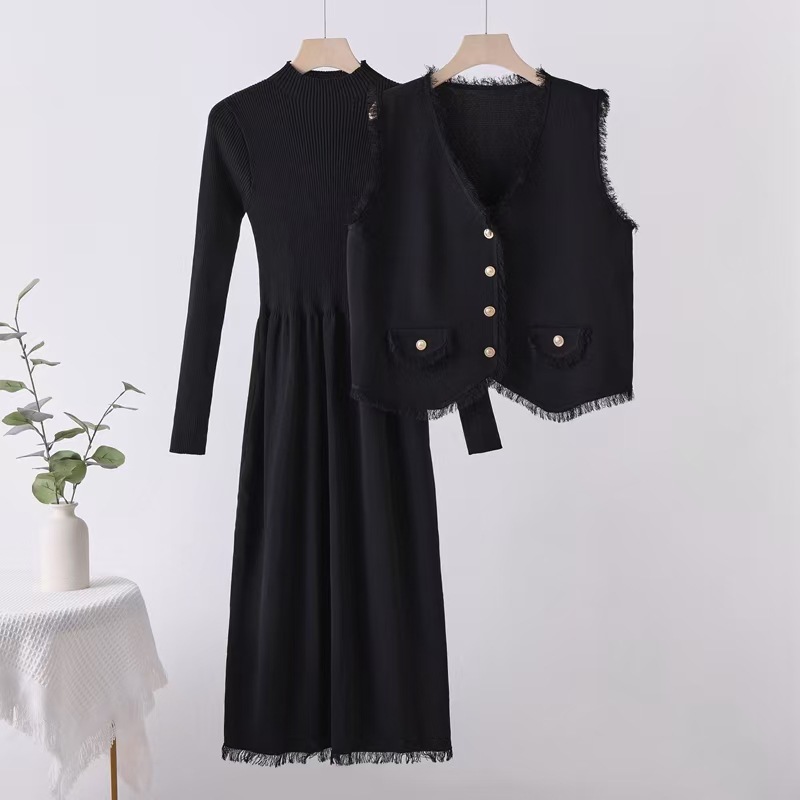 French tassel small fragrant style vest jacket dress two-piece set 2025 knitted fashionable set