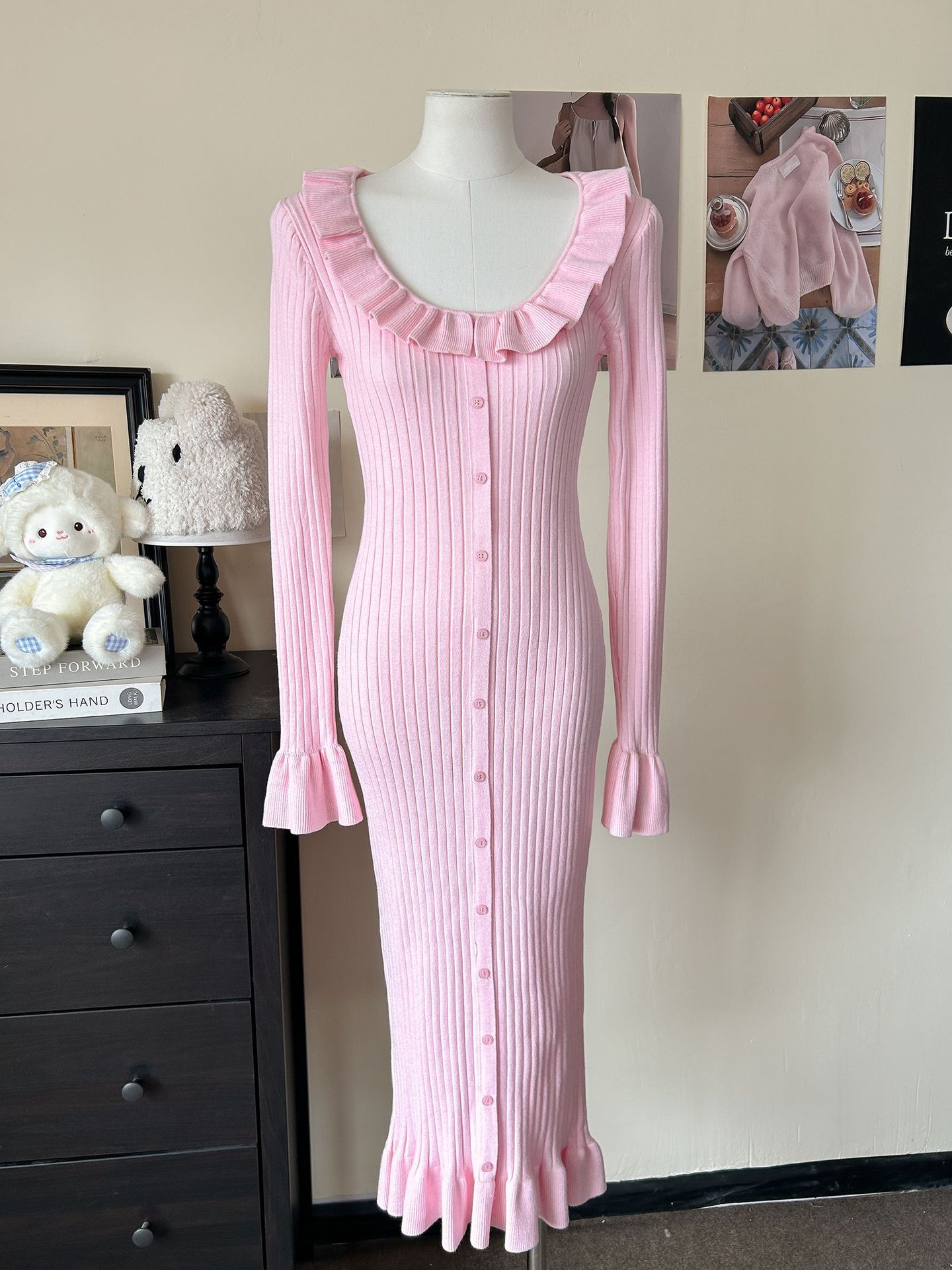 AliExpress Wish Winter New Horn Sleeve Dress for Women, Fashionable and Sexy, Spicy Girl with Waist Style, Fishtail Dress for Women AliExpress Wish Winter New Horn Sleeve Dress for Women, Fashionable and Sexy, Spicy Girl with Waist Style, Fishtail Dress for Women