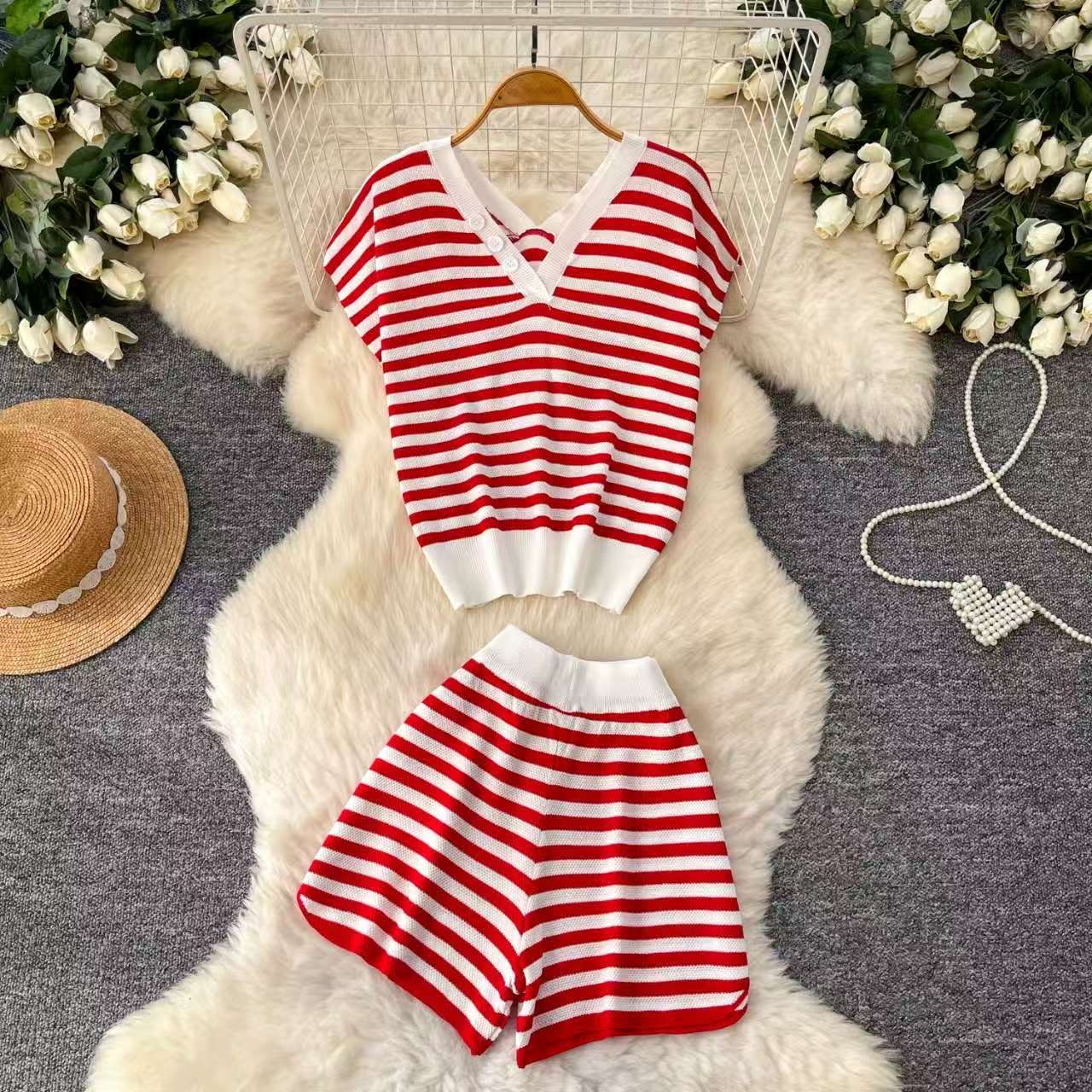 Pure desire style striped knitted slim fit two-piece set for women's summer slim fit vest shorts set for commuting style