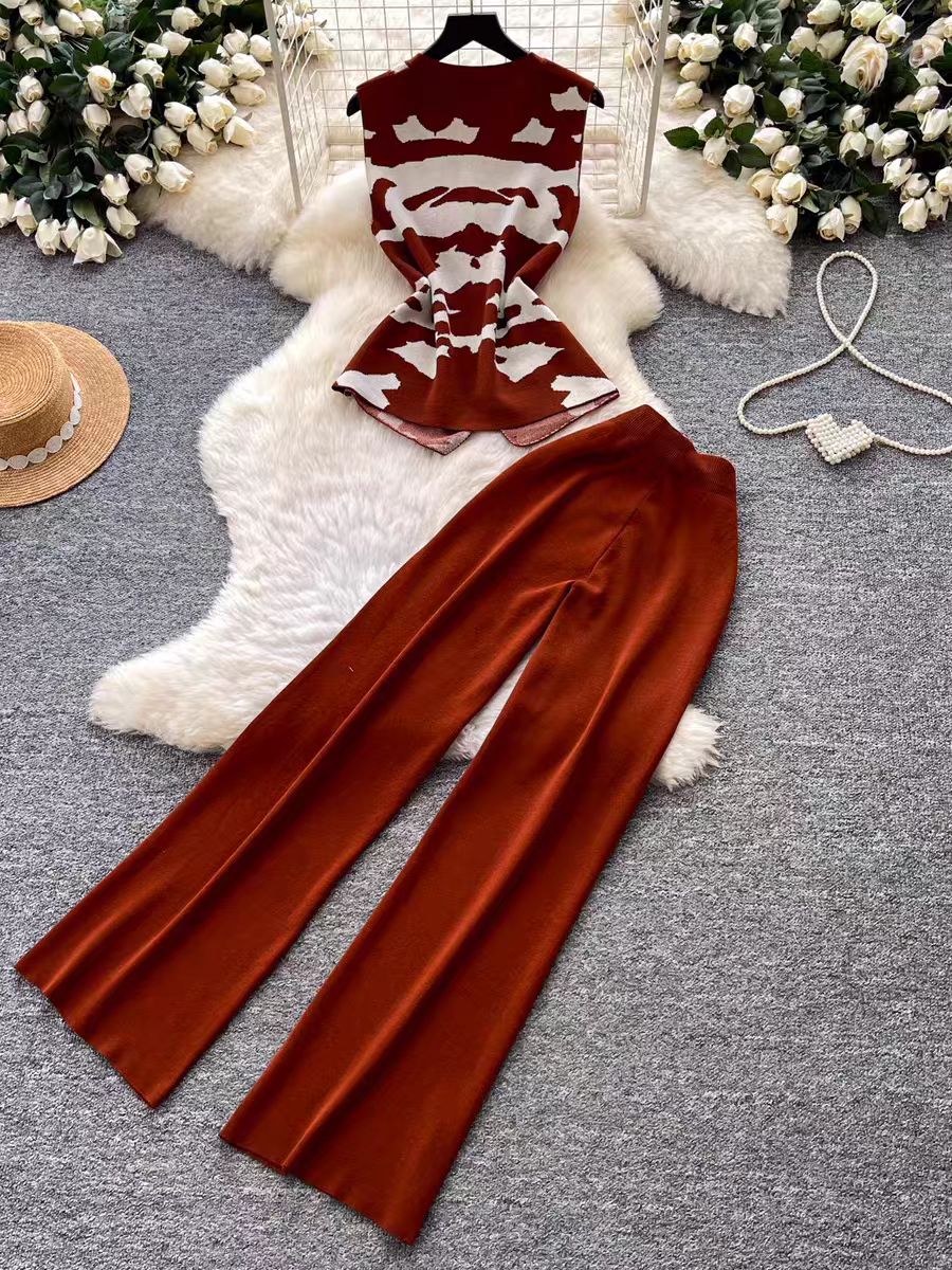 Korean commuter style V-neck vest wide leg pants two-piece set for women 2026 summer slim fit and high-end feeling set Korean commuter style V-neck vest wide leg pants two-piece set for women 2026 summer slim fit and high-end feeling set