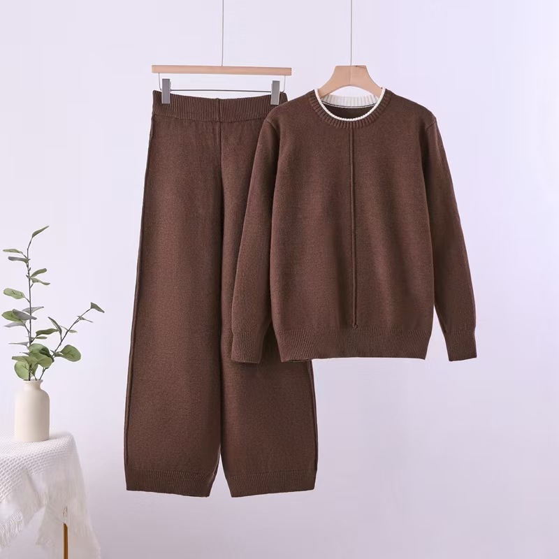 Cross border 2025 Autumn/Winter New Knitted Sweater Loose Two Piece Set, Elegant and Casual Wide Leg Pants Set Cross border 2025 Autumn/Winter New Knitted Sweater Loose Two Piece Set, Elegant and Casual Wide Leg Pants Set