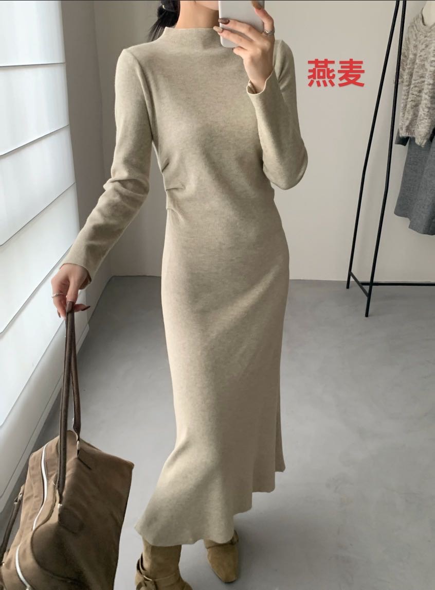 French style coat with bottom layer knitted dress for children's autumn and winter new collection, waist cinching and slimming, buttocks wrapped, fish tail long skirt