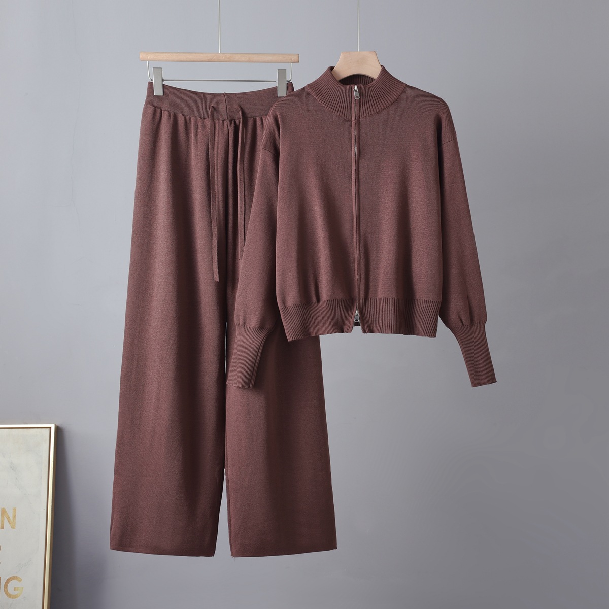 Lazy style casual knitted suit women's autumn and winter new item Korean version round neck zipper sweater cardigan half skirt two-piece set Lazy style casual knitted suit women's autumn and winter new item Korean version round neck zipper sweater cardigan half skirt two-piece set
