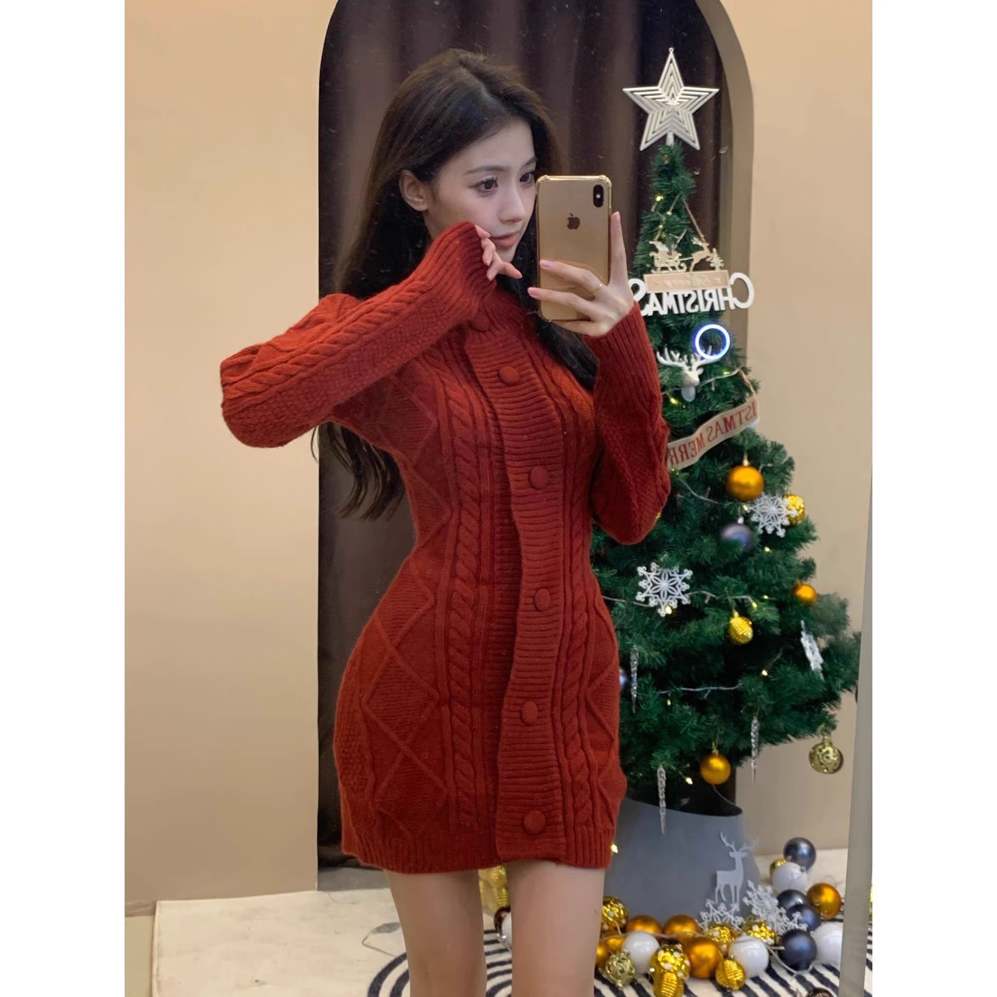 Great looking red knitted sweater dress for children's autumn and winter Christmas wear, 2025 new hip hugging short skirt Great looking red knitted sweater dress for children's autumn and winter Christmas wear, 2025 new hip hugging short skirt
