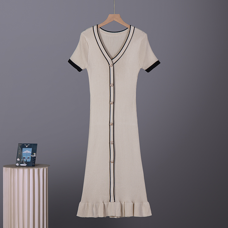 Cross border socialite temperament V-neck long sleeved single breasted waist knitted dress women's autumn sweater slim fit ruffle edge skirt Cross border socialite temperament V-neck long sleeved single breasted waist knitted dress women's autumn sweater slim fit ruffle edge skirt