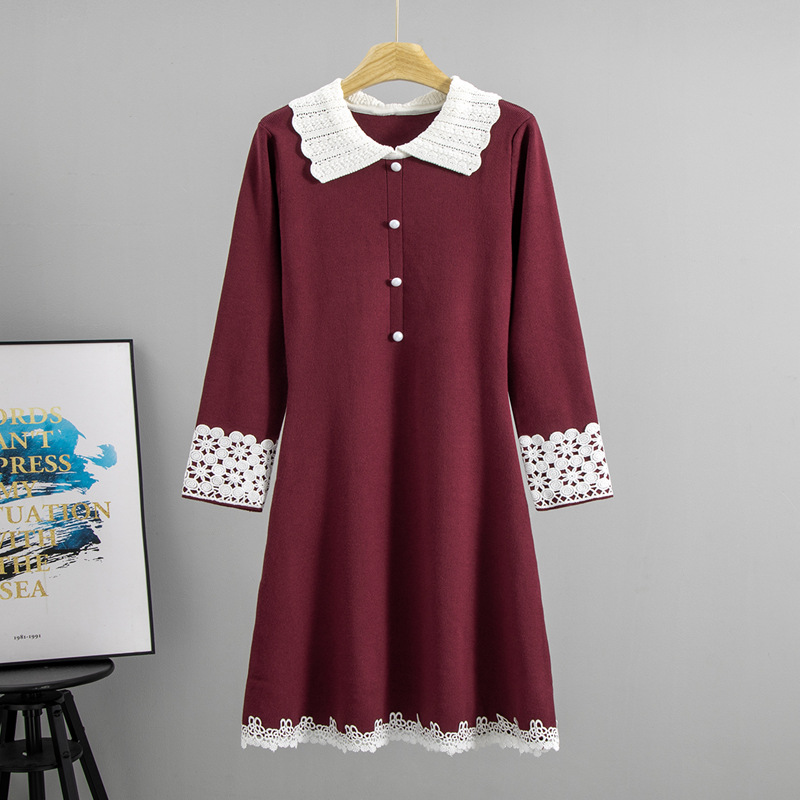 European goods 2026 autumn new style French niche doll collar lace splicing slimming knitted dress mid length skirt for women