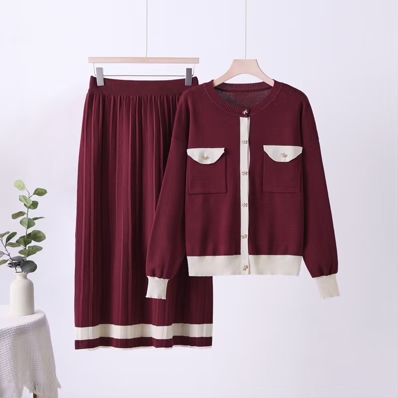 Cross border new Korean knitted cardigan loose and lazy V-neck jacket cardigan casual pleated skirt set