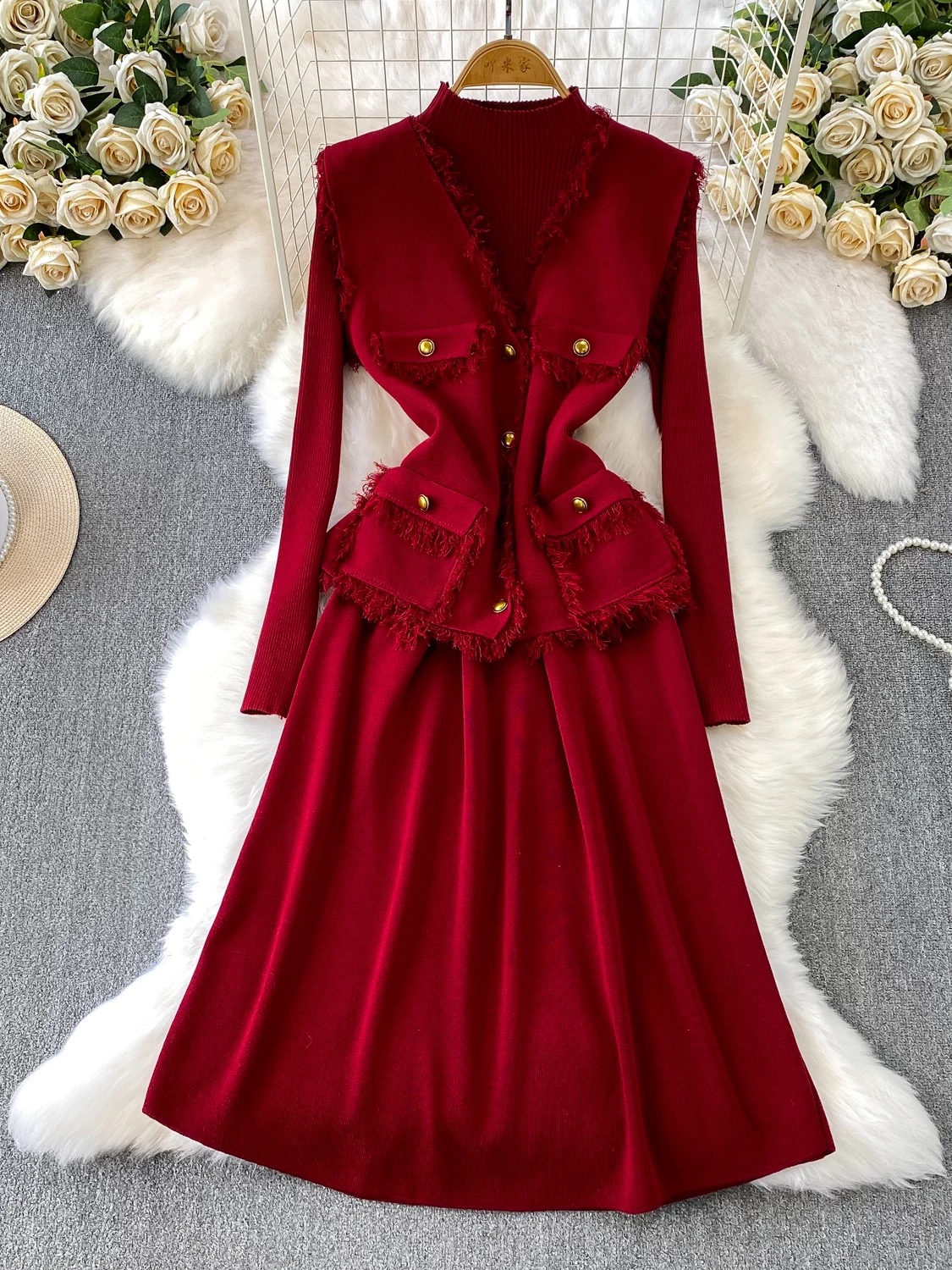 High end style, fashionable design, tassel metal buckle vest jacket, knitted long dress, two-piece set