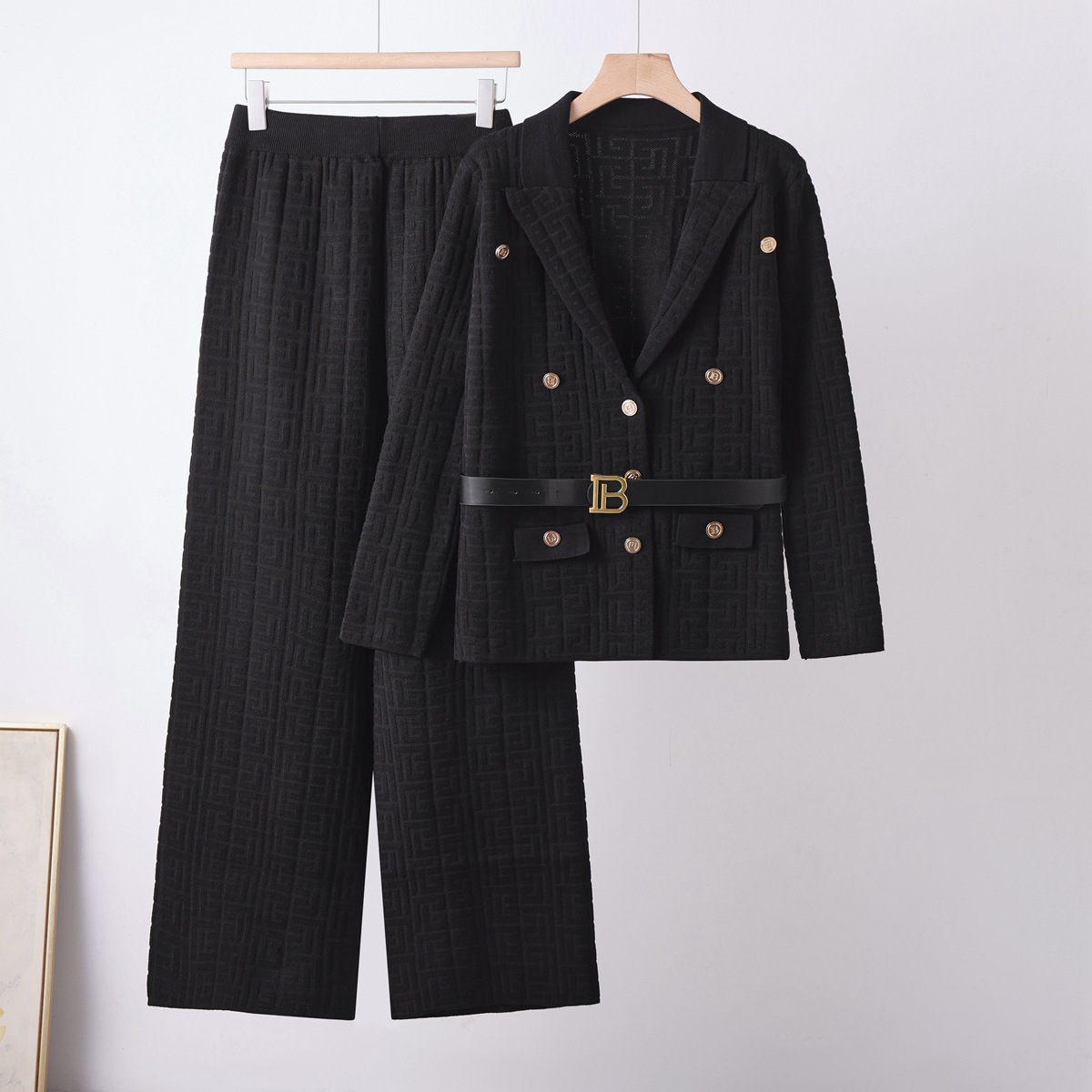 European and American style professional suit collar jacket fashion suit, women's spring and autumn high-end feeling, slimming knit hip hugging skirt two-piece set European and American style professional suit collar jacket fashion suit, women's spring and autumn high-end feeling, slimming knit hip hugging skirt two-piece set