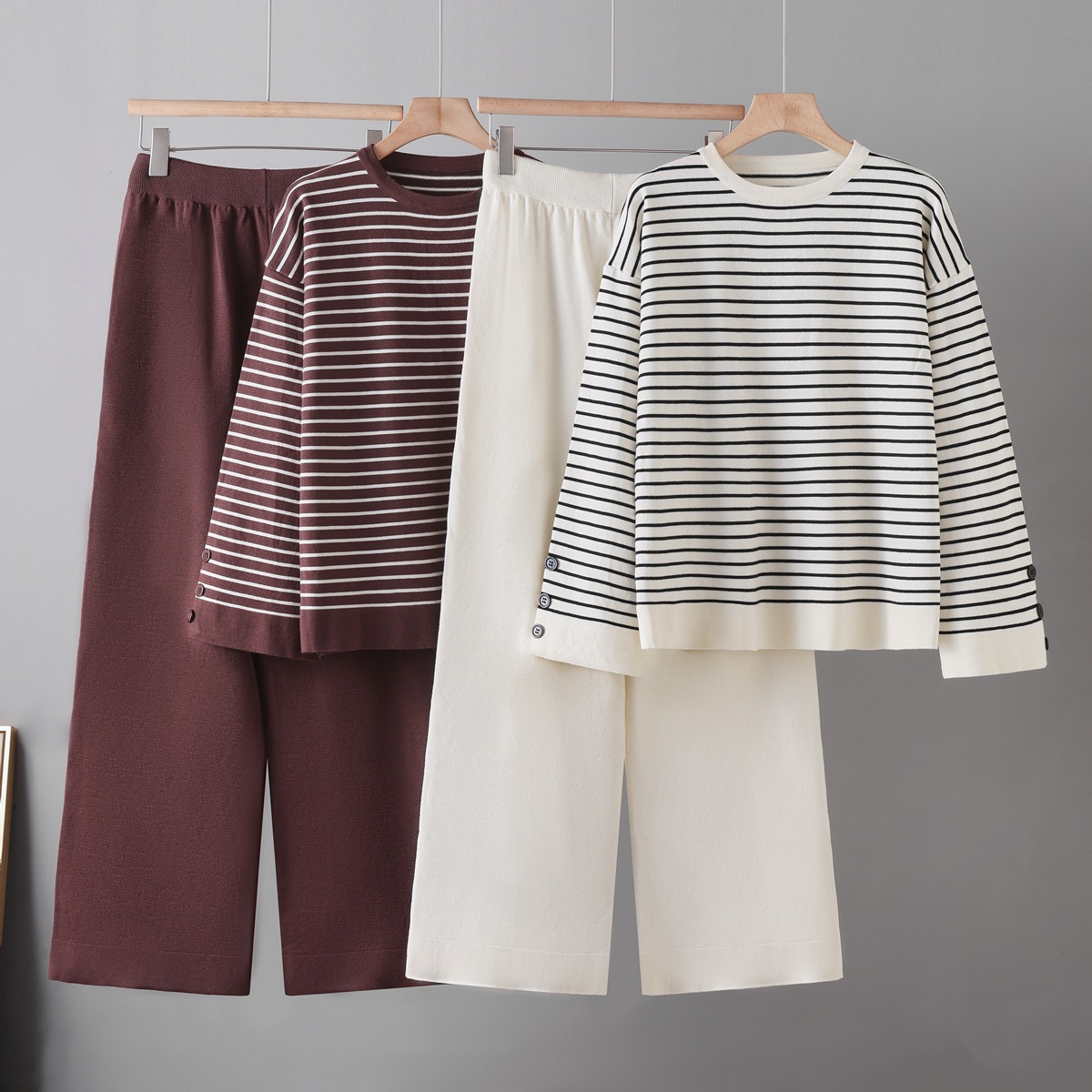 Cross border set women's new autumn and winter women's clothing Korean version striped top casual wide leg pants fashionable temperament two-piece set women Cross border set women's new autumn and winter women's clothing Korean version striped top casual wide leg pants fashionable temperament two-piece set women