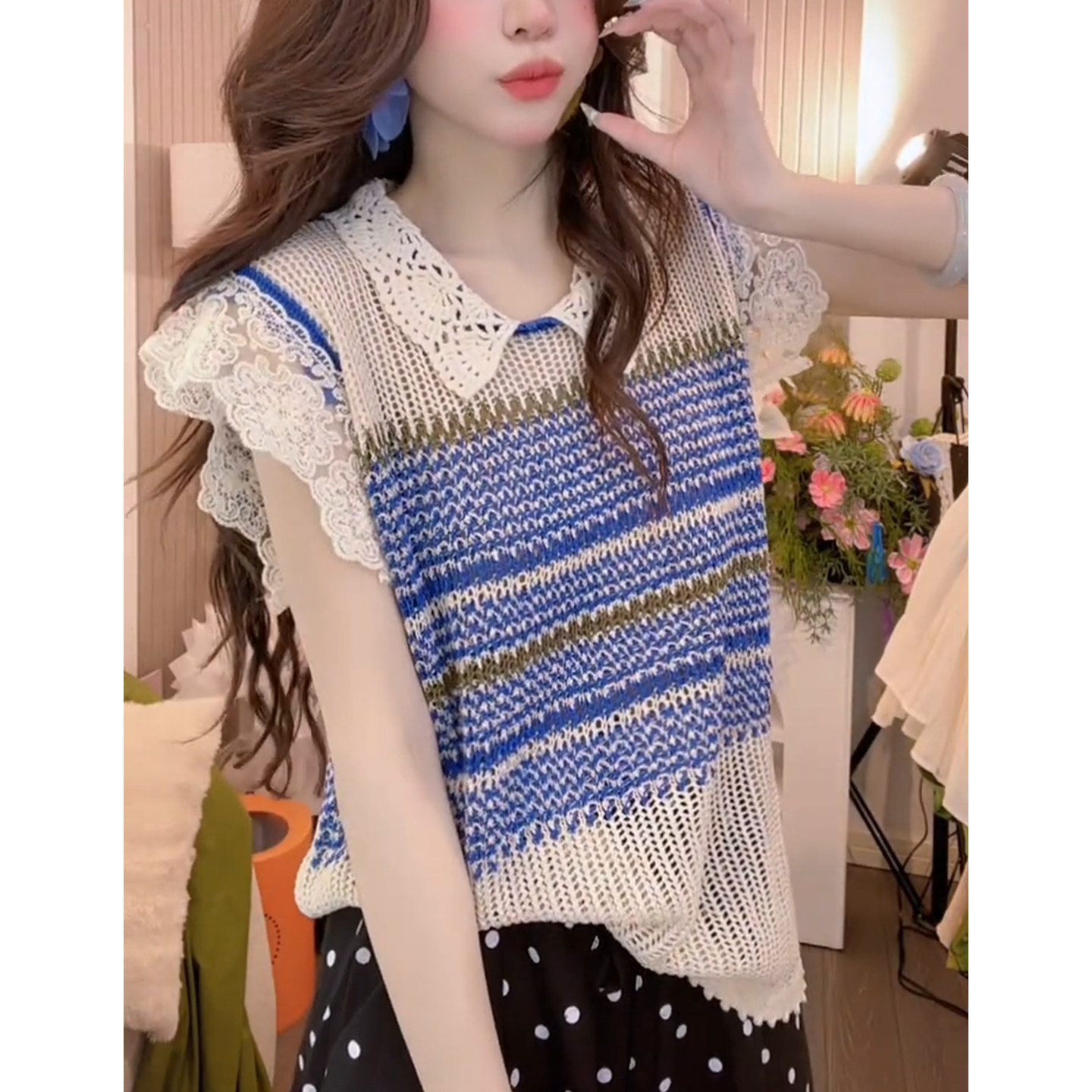 Fashion lace patchwork ice linen knitted striped short sleeved T-shirt loose round neck summer hollow loose top for women