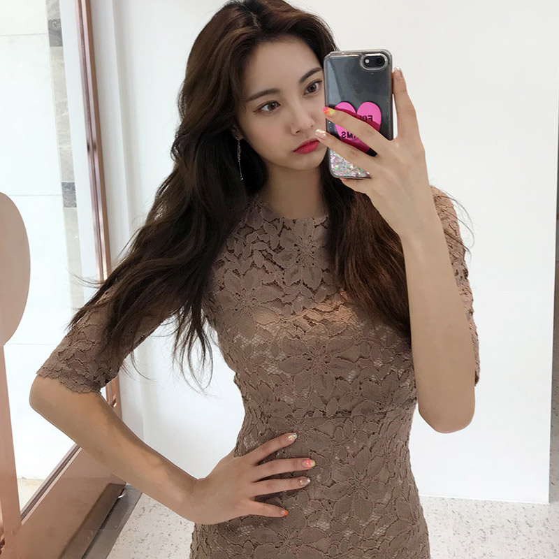 New Korean style socialite temperament mid long slim fit round neck fashionable hip hugging lace dress base skirt New Korean style socialite temperament mid long slim fit round neck fashionable hip hugging lace dress base skirt