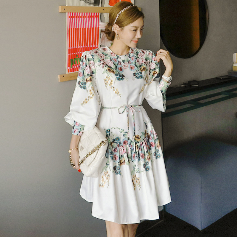 2025 summer dress new high-end temperament design sense tied waist positioning printed small swing skirt dress 2025 summer dress new high-end temperament design sense tied waist positioning printed small swing skirt dress