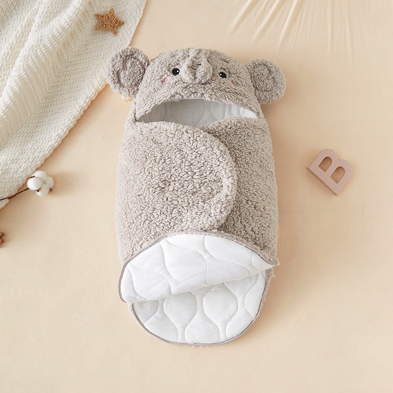 Newborn baby sleeping bag bag, autumn and winter thick dual-use, anti kick, anti startle, jump resistant, held for going out baby supplies, going out