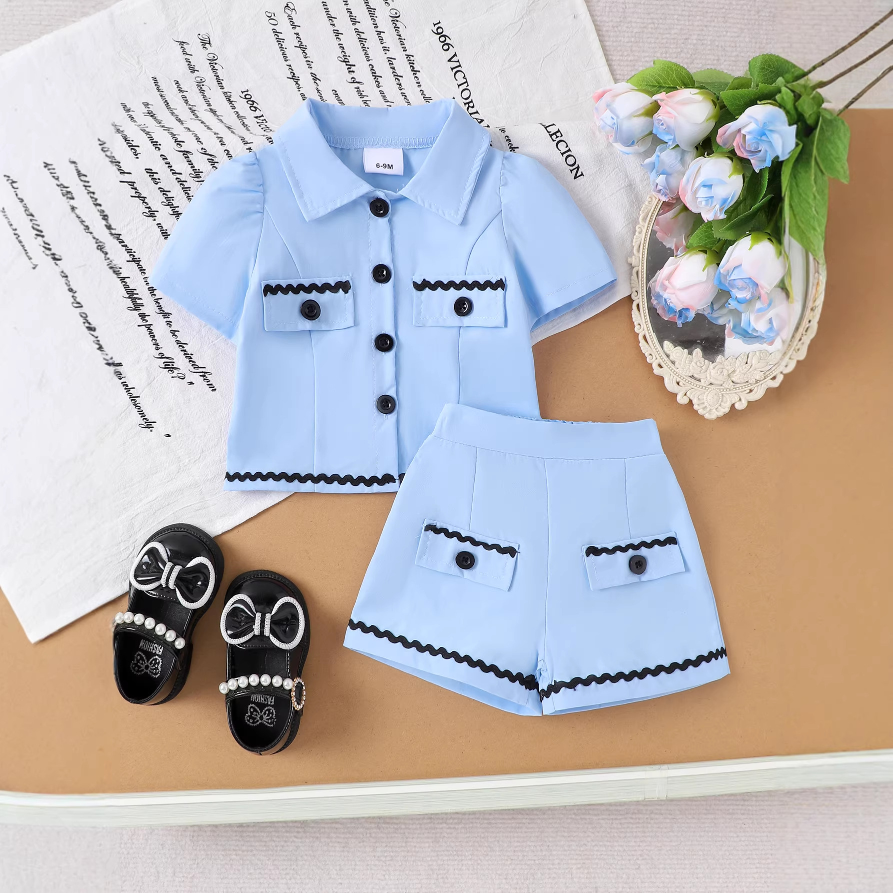 Girl's Little Fragrant Wind Set Summer Light Blue Collar Bubble Sleeve Top Wave Edge Shorts Two Piece Set