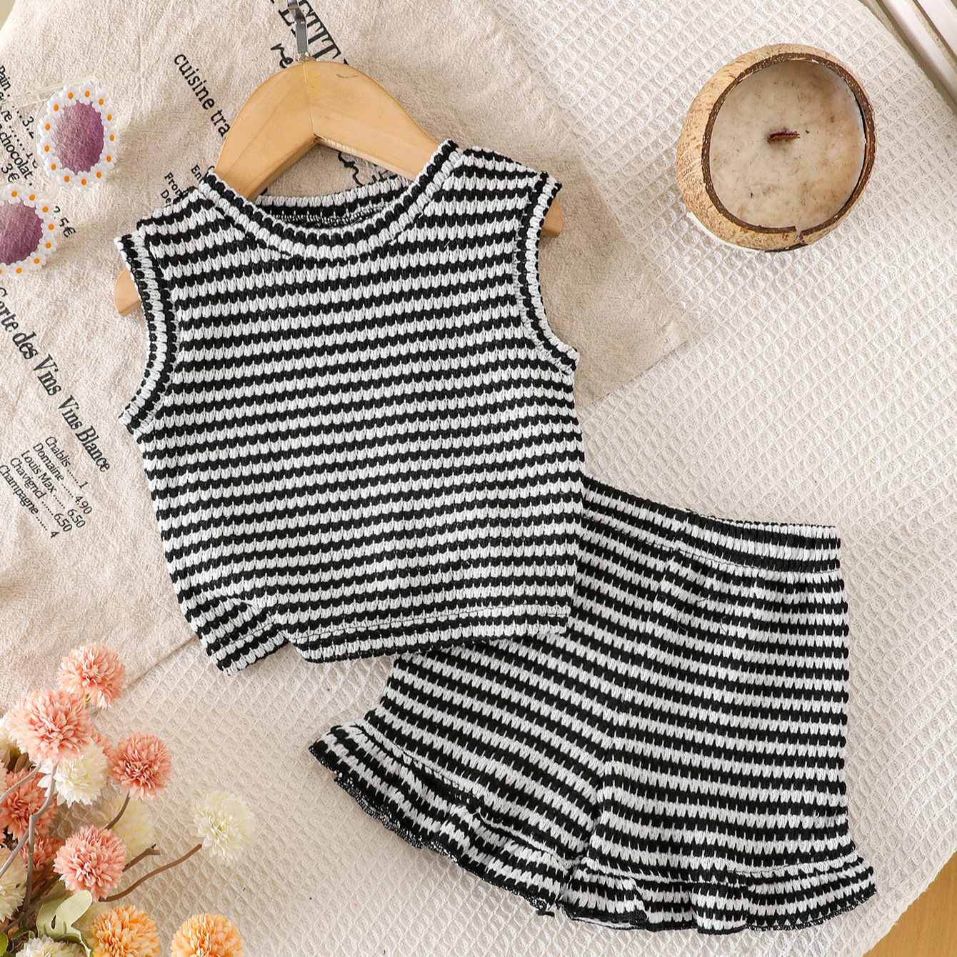 Girls' black and white striped knitted suit sleeveless vest ruffled skirt two-piece set for baby girls in summer