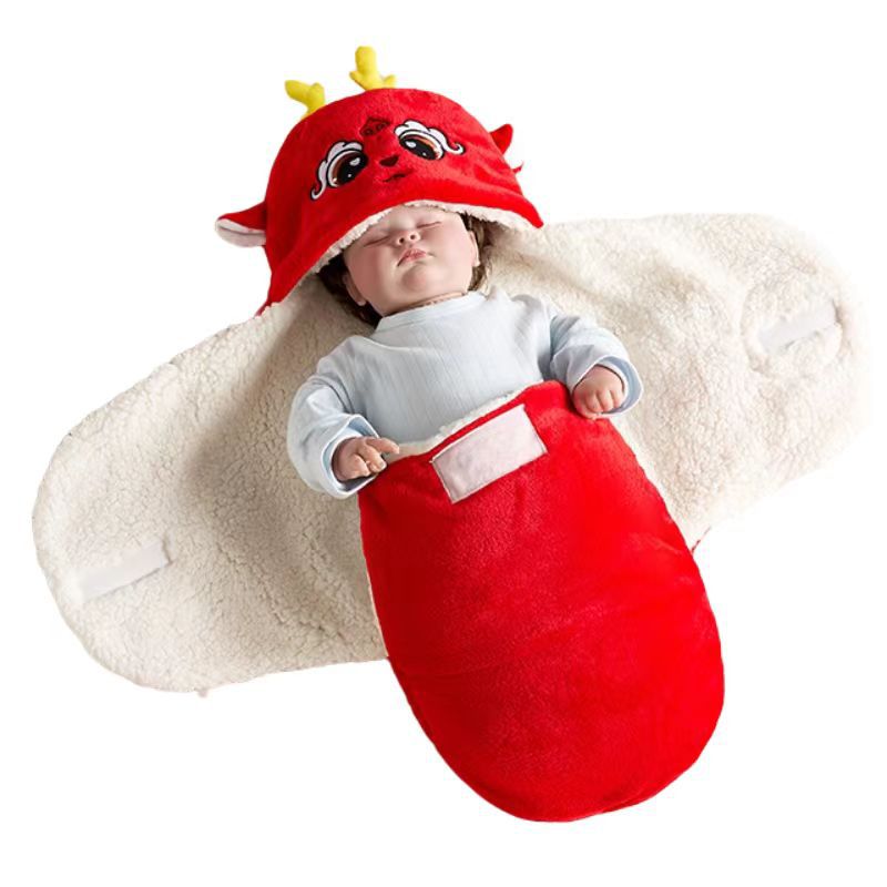 Newborn bag, autumn and winter thick baby hug, sleeping bag, dual-use baby supplies, just born, out of the delivery room bag list Newborn bag, autumn and winter thick baby hug, sleeping bag, dual-use baby supplies, just born, out of the delivery room bag list