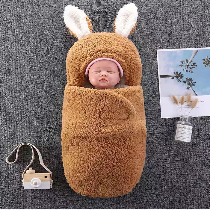 Newborn baby bag, sleeping bag, autumn and winter dual-use, shock resistant, thick newborn hug, baby supplies, delivery room swaddling clothes Newborn baby bag, sleeping bag, autumn and winter dual-use, shock resistant, thick newborn hug, baby supplies, delivery room swaddling clothes