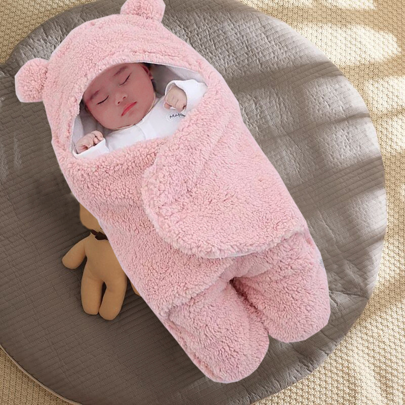 Newborn baby bag, sleeping bag, autumn and winter dual-use, shock resistant, thick newborn hug, baby supplies, delivery room swaddling clothes Newborn baby bag, sleeping bag, autumn and winter dual-use, shock resistant, thick newborn hug, baby supplies, delivery room swaddling clothes