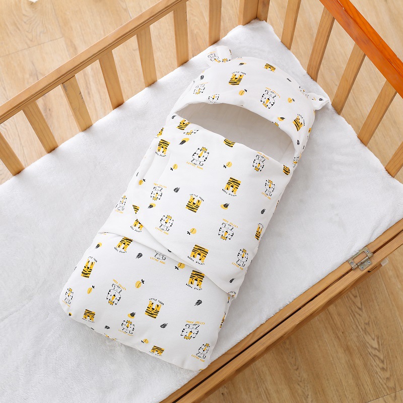 Newborn bag summer thin pure cotton delivery room hug newborn baby anti startle jump spring and autumn thick outdoor sleeping bag