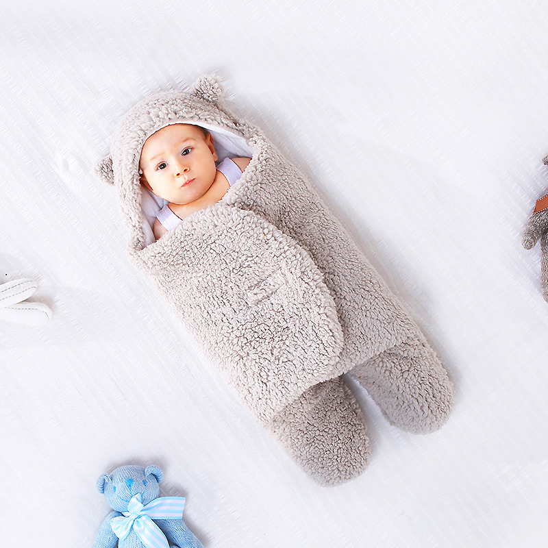 Newborn baby bag, sleeping bag, autumn and winter dual-use, shock resistant, thick newborn hug, baby supplies, delivery room swaddling clothes Newborn baby bag, sleeping bag, autumn and winter dual-use, shock resistant, thick newborn hug, baby supplies, delivery room swaddling clothes
