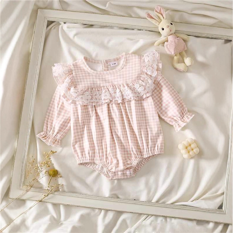 Baby girl retro sweet plaid khaki pink white plaid lace long sleeved jumpsuit with ruffled edges, cute spring and autumn climbing clothes