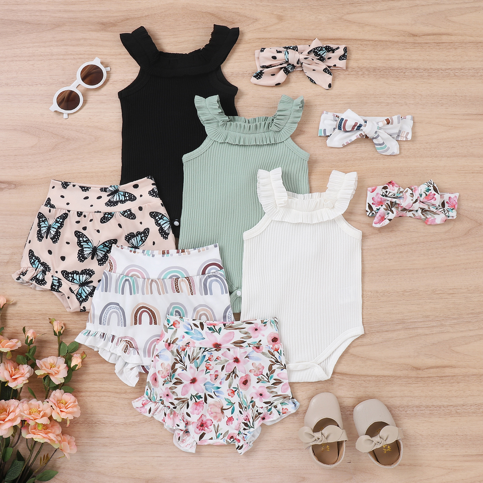 2023 children's clothing set, baby summer clothes, girls' vest, bag, fart clothes, shorts two-piece set, European and American three piece set