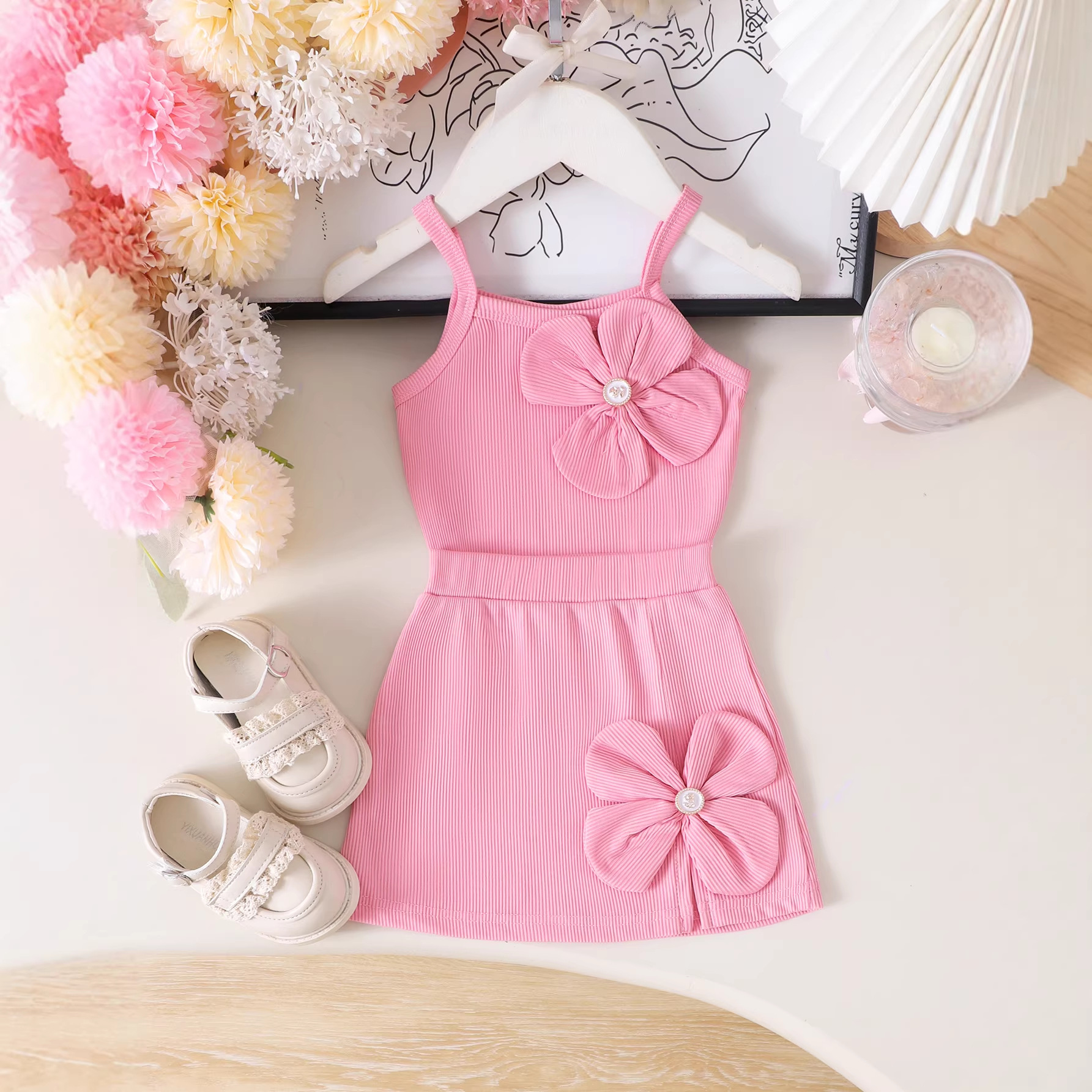 Baby's fresh style suspender, short skirt, pit strip, knitted fabric, three-dimensional big flower design, children's summer clothes