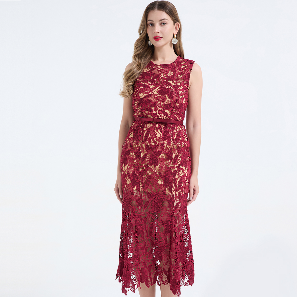 Real shot of Heavy Industry's three-dimensional water-soluble lace hollow out sleeveless waist fish tail dress, slim fit high waisted dress Real shot of Heavy Industry's three-dimensional water-soluble lace hollow out sleeveless waist fish tail dress, slim fit high waisted dress