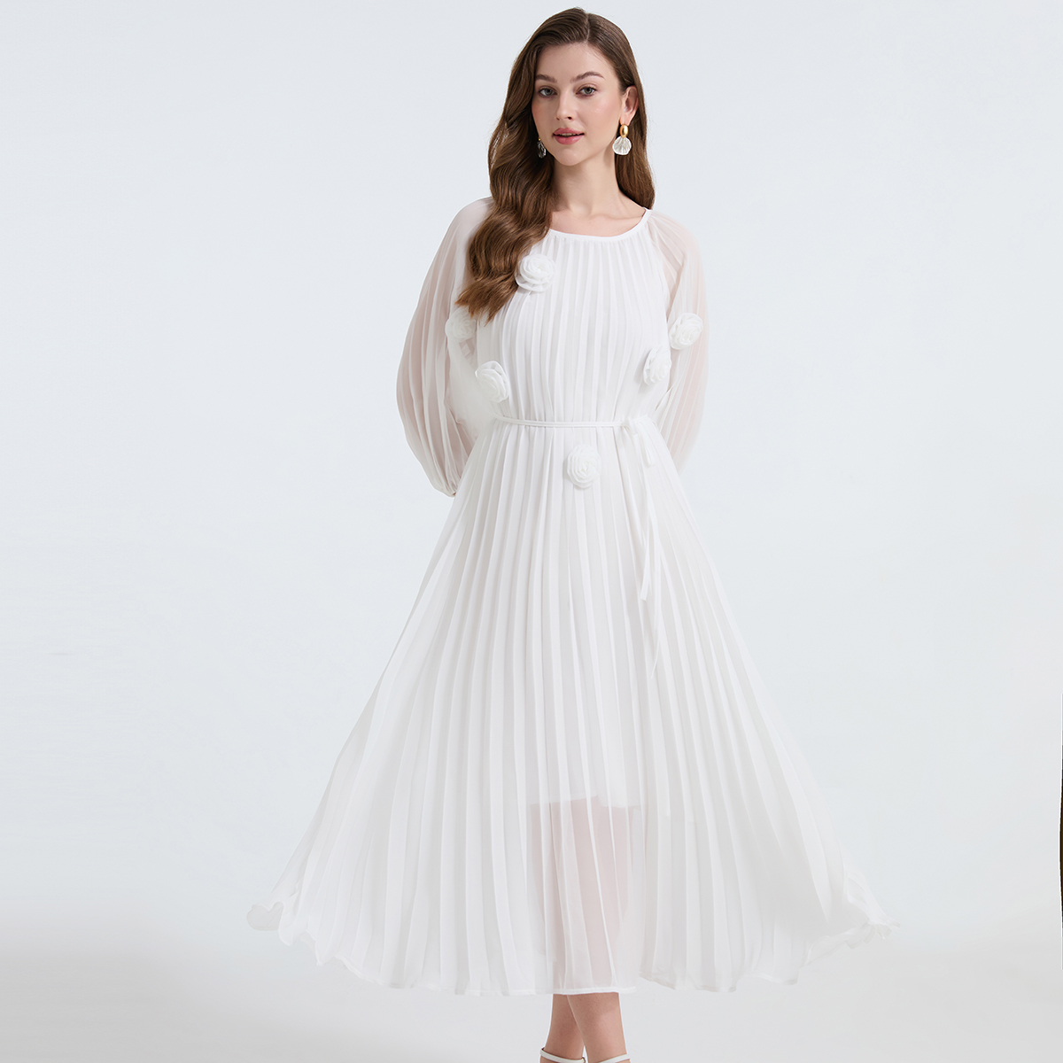 Realistic shooting of 4-color summer folding handmade flower binding waist cinching round neck big swing dress, loose beach skirt Realistic shooting of 4-color summer folding handmade flower binding waist cinching round neck big swing dress, loose beach skirt