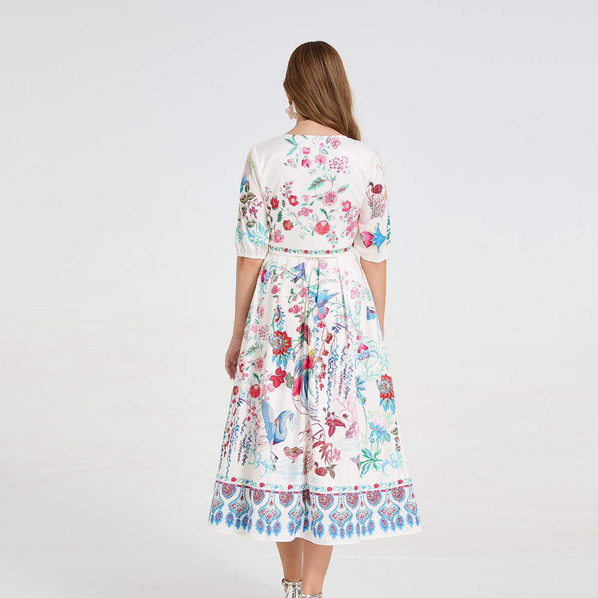 Real time fashion printed hollow out strap round neck mid sleeve top+high waist large swing skirt two-piece set Real time fashion printed hollow out strap round neck mid sleeve top+high waist large swing skirt two-piece set